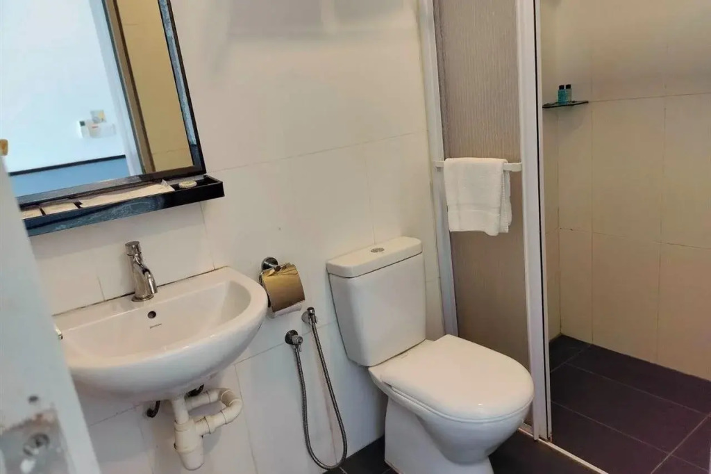 DWharf Hotel & Serviced Residence