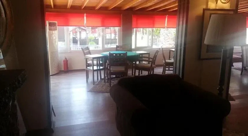 Michelles Suites