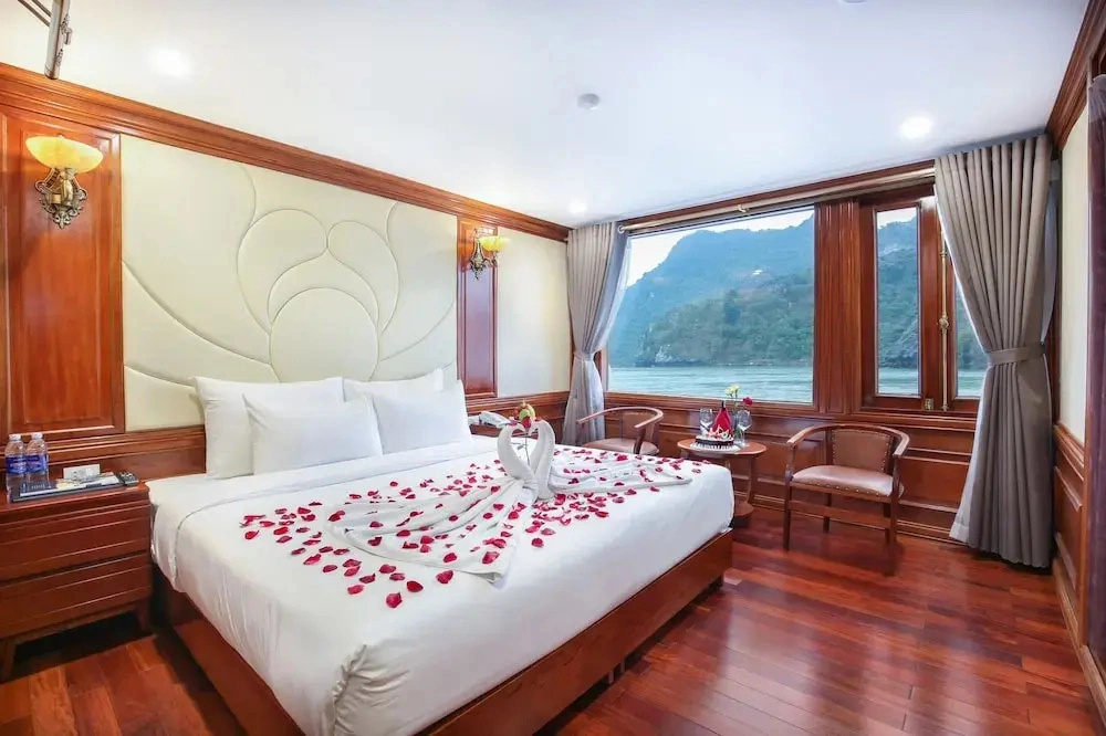 Le Journey Calypso & Boutique Pool Cruises