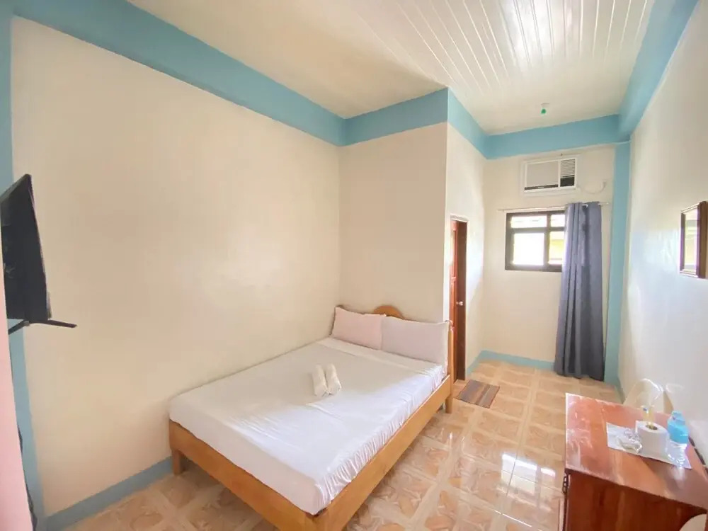 RBR Hotel and Restaurant near Hundred Islands