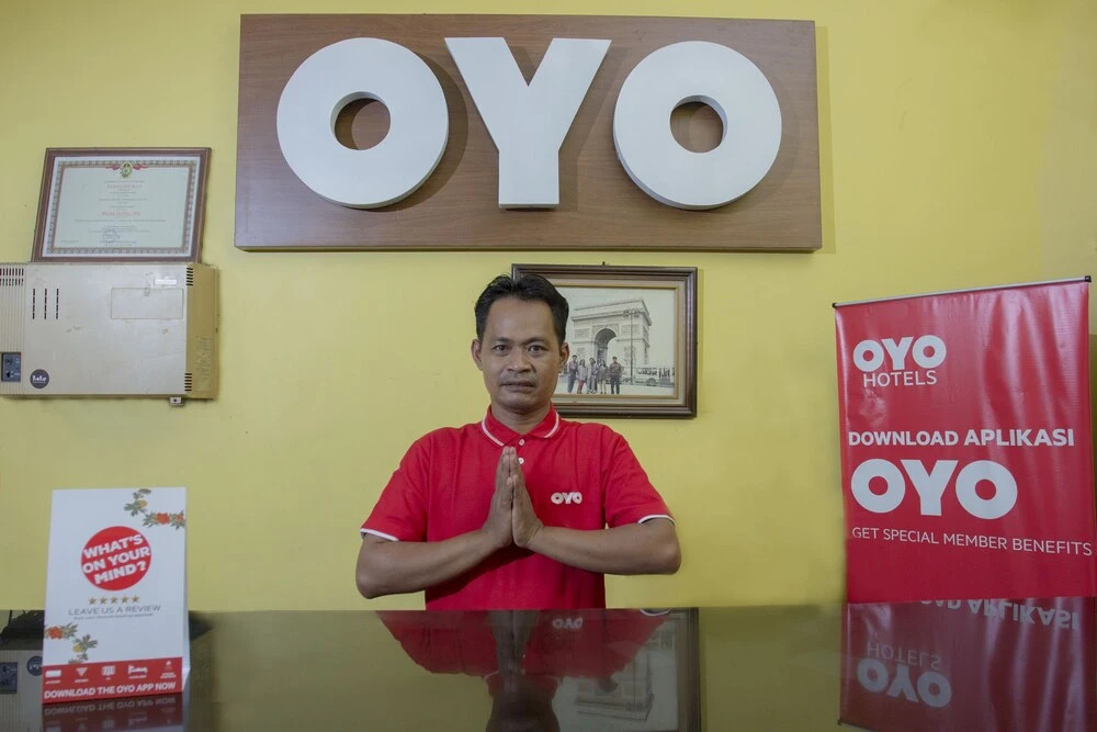OYO 392 Hotel Mawar Saron
