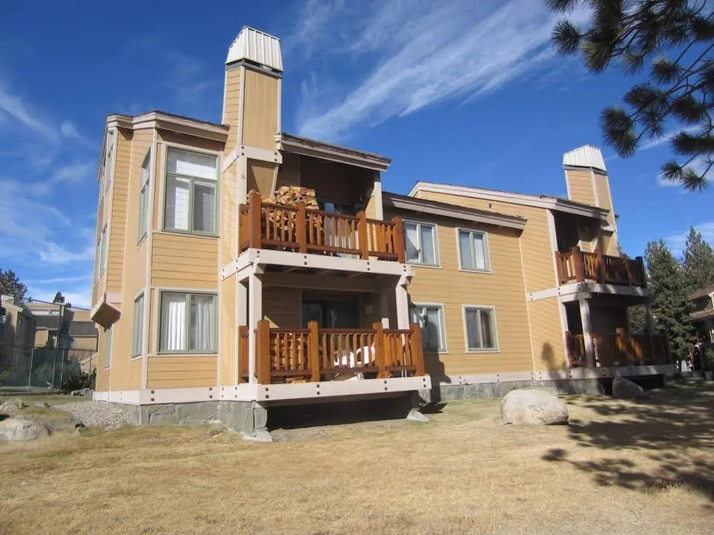 Mammoth Creek 13 1 Br condo by RedAwning