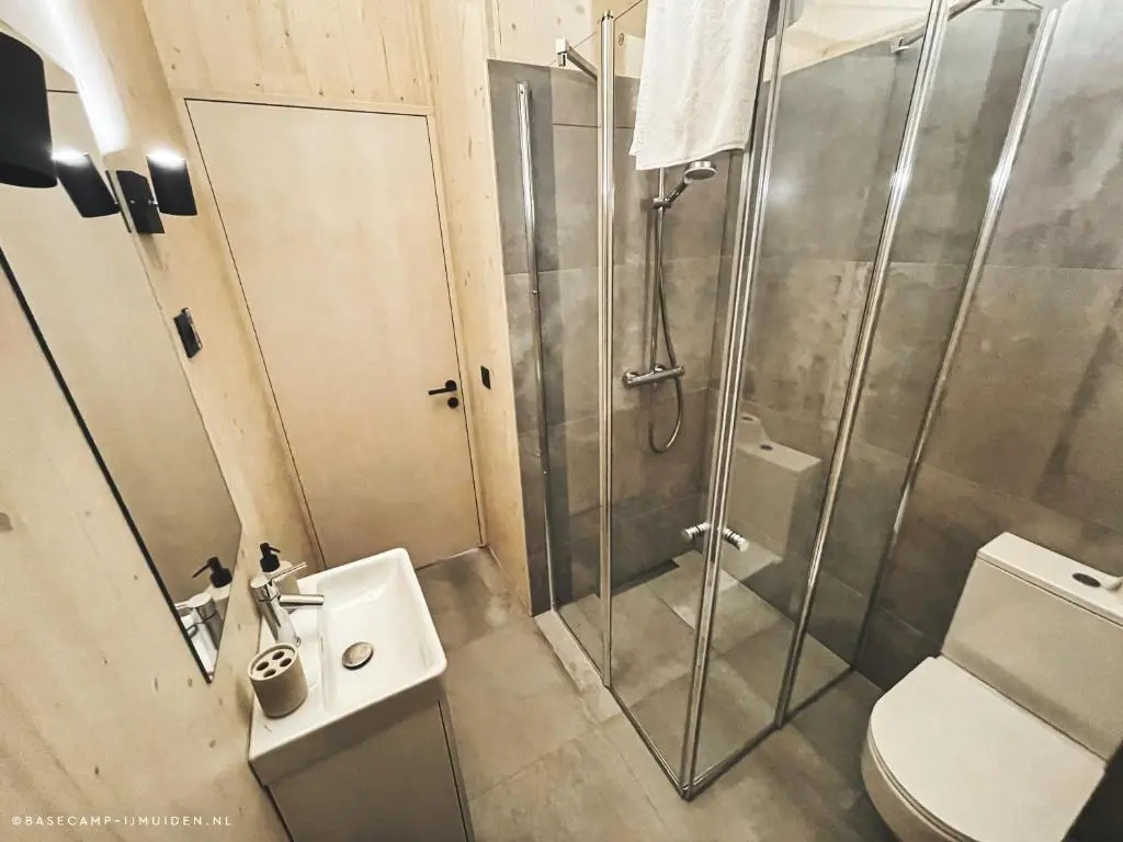 Basecamp Tiny House Eco-resort IJmuiden