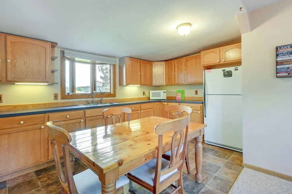 Northern Michigan Vacation Rental on Crooked Lake!