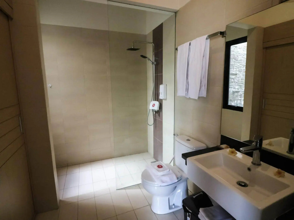 Svarna Suites Seminyak