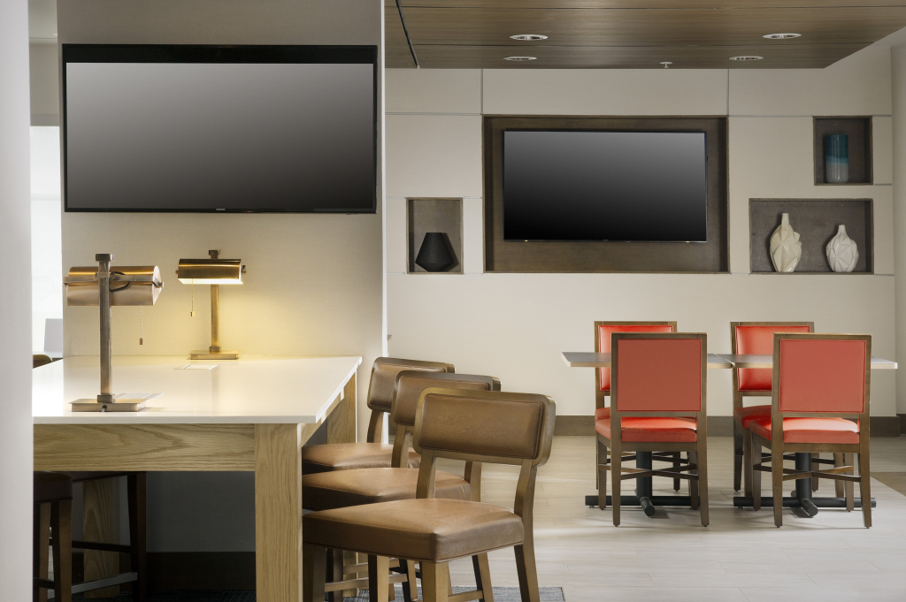 Holiday Inn Express & Suites Bay City by IHG