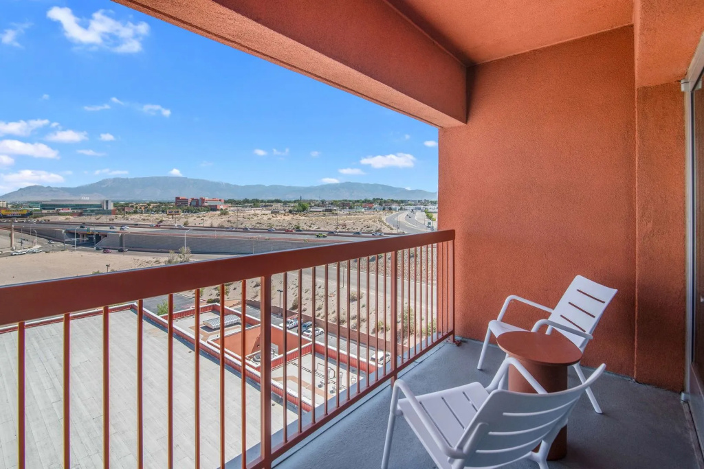 Embassy Suites by Hilton Albuquerque