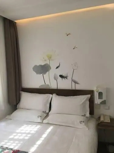 Hotel 66