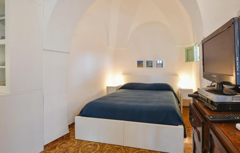 Nice Home in Pantelleria With Outdoor Swimming Pool, Wifi and 2 Bedrooms