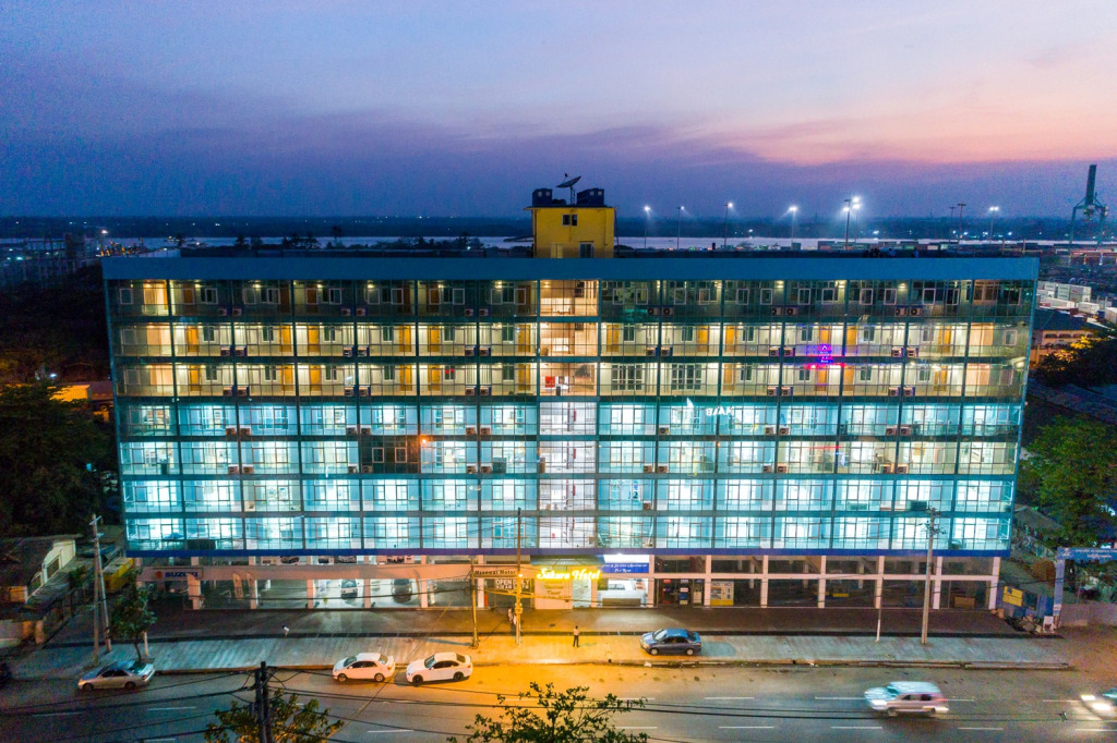 Sakura Hotel