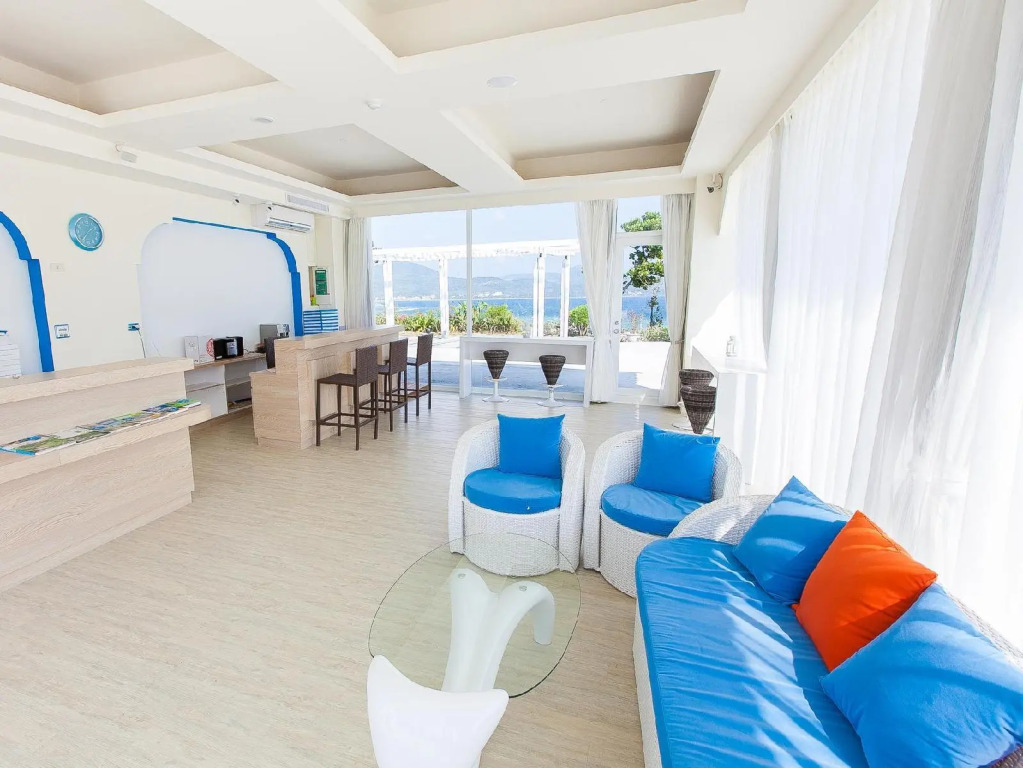 Sunrise Resort
