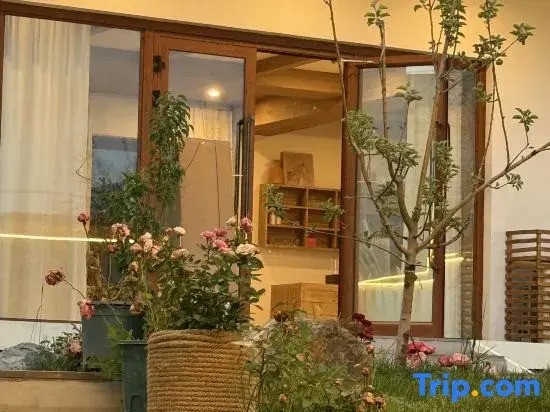 Guanbai Guesthouse