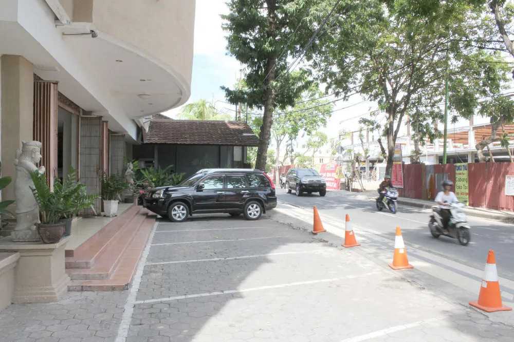 Airy Raya Kuta 20 Joger Bali