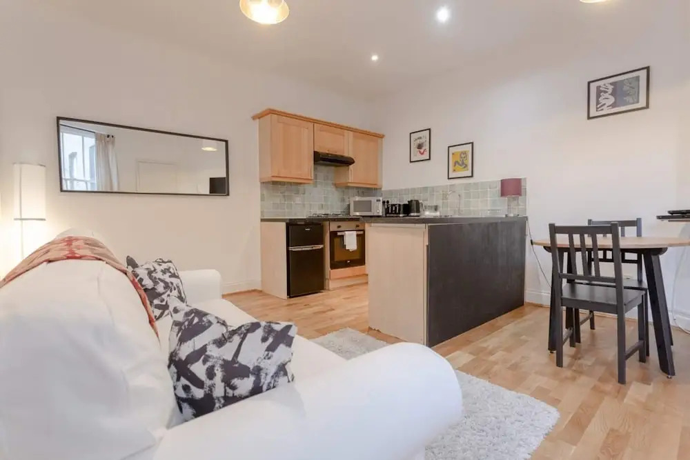 Charming Property in Clapham
