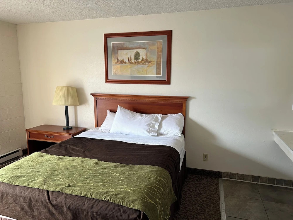 JET Motor Inn