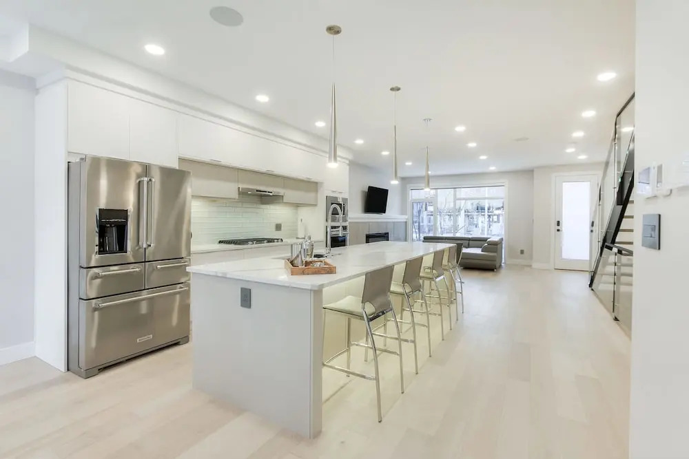 New Luxury Townhome 23
