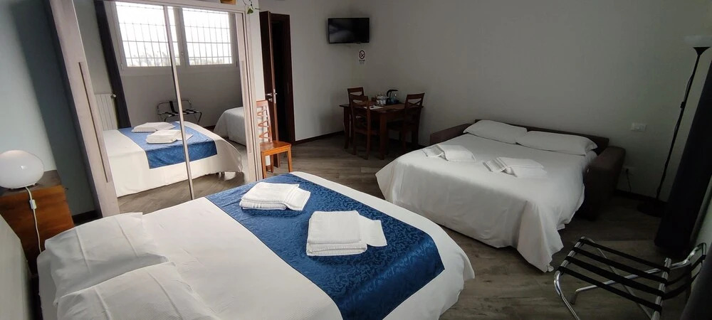 SanSiroFiera Rooms