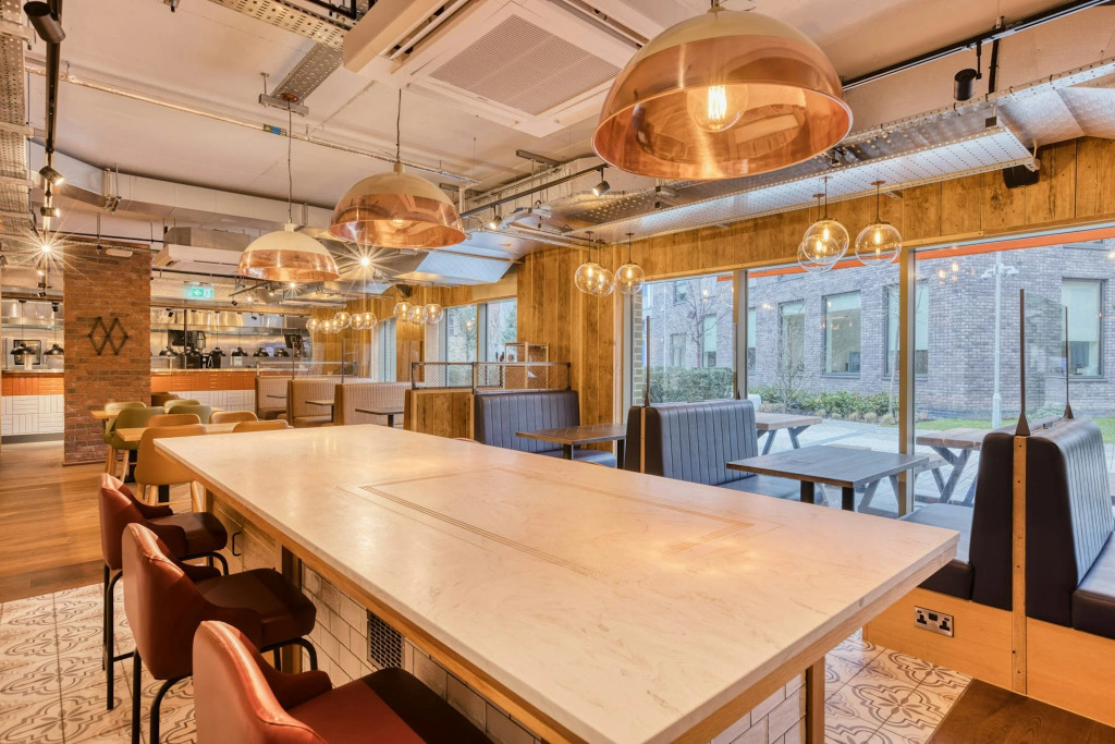 Premier Inn London Southwark - Southwark Station