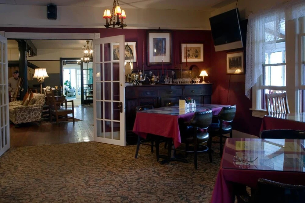 The Inn at Starlight Lake