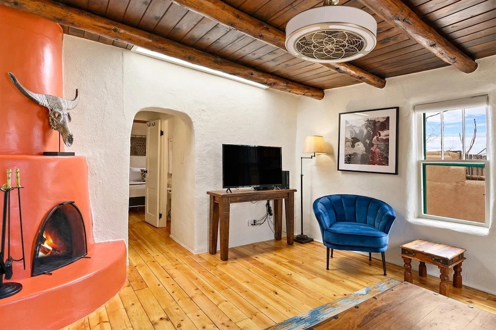 Cielito - Two Kiva Fireplaces Walk to Canyon Rd and the Plaza