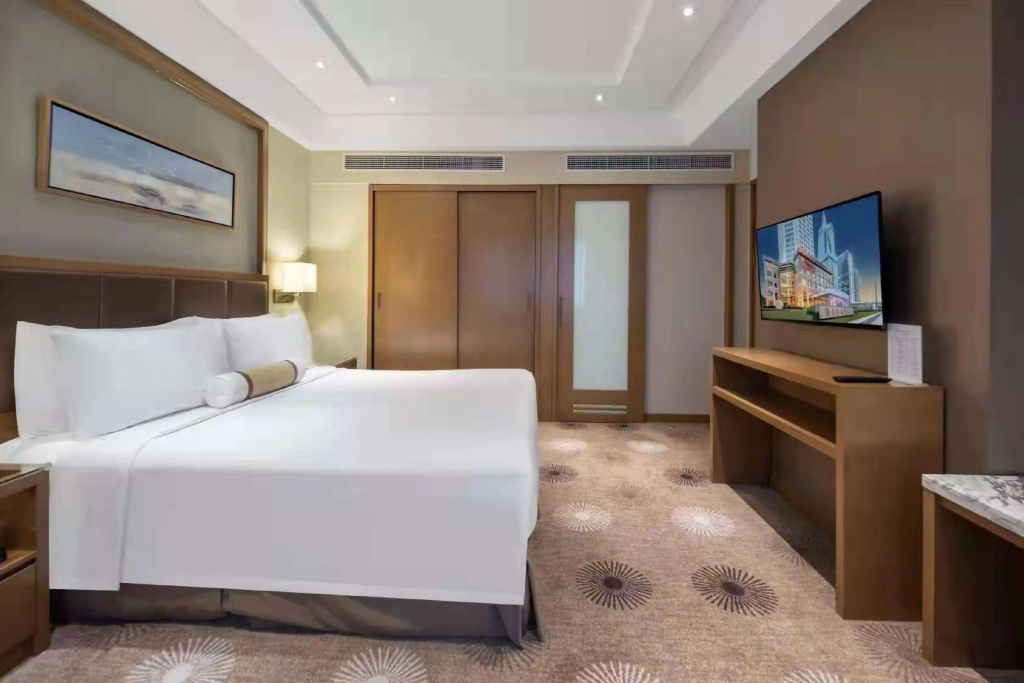 Ramada Plaza Pudong Shanghai