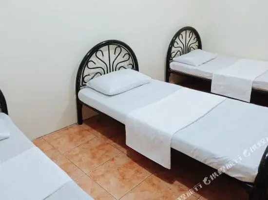 RedDoorz @ Plaza La Paz Iloilo City
