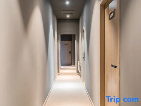 Shangya Xiahe Hotel (Beijing Tongzhou Universal Studios)