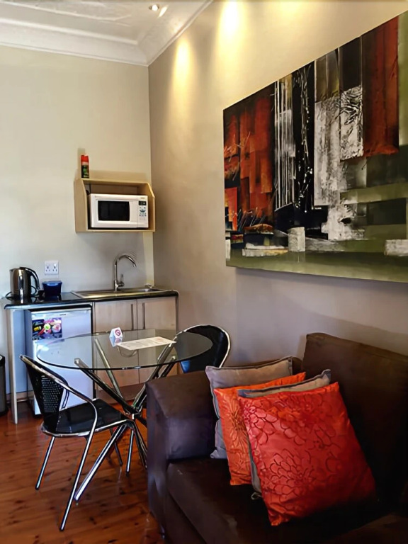 Saffron Guest House