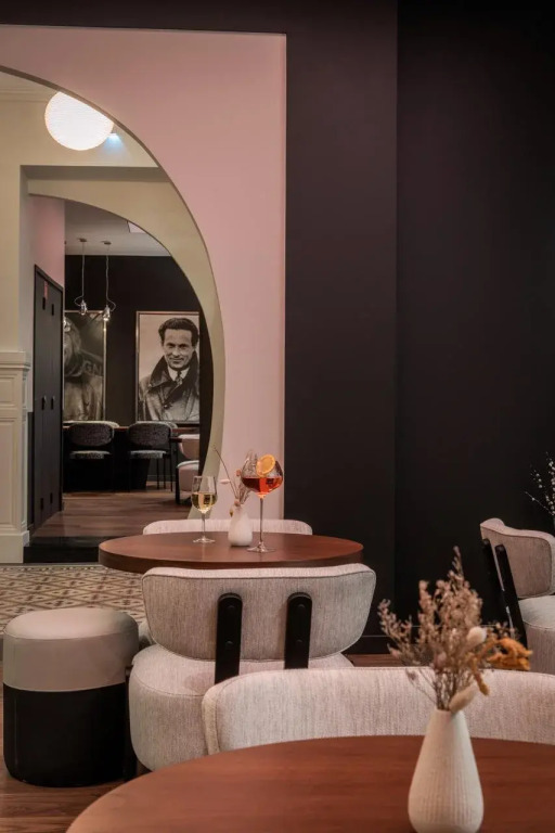 Le Grand Balcon Hotel
