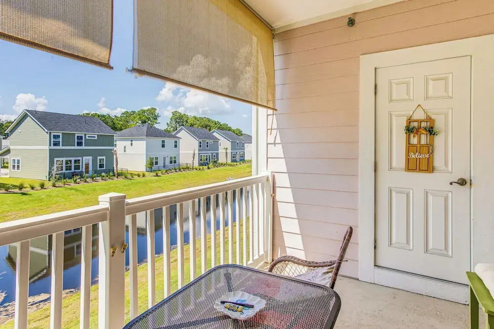Relaxing Condo w/ Pool Near Beach & Casino