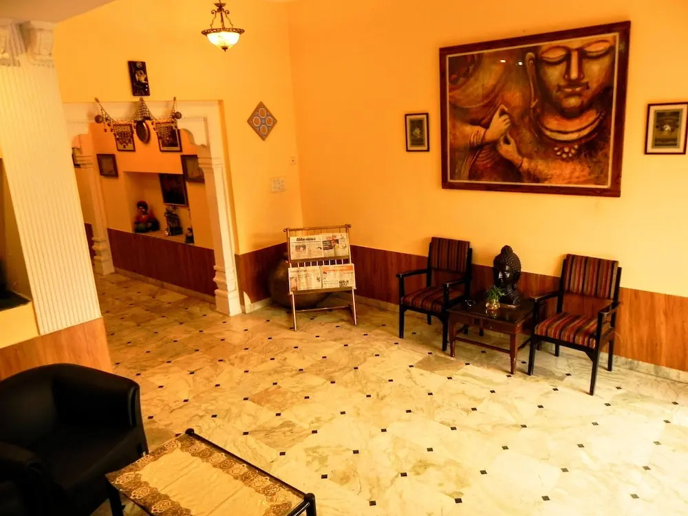 Hotel Kishan Kunj