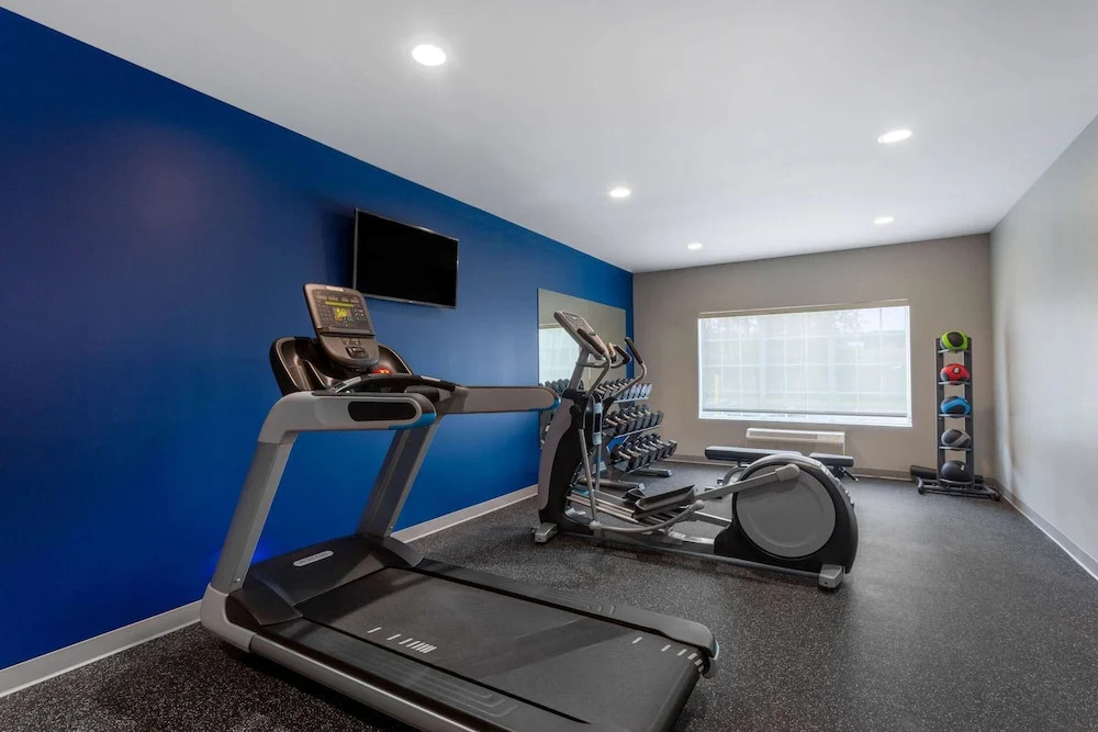 Microtel Inn & Suites by Wyndham Amsterdam NY