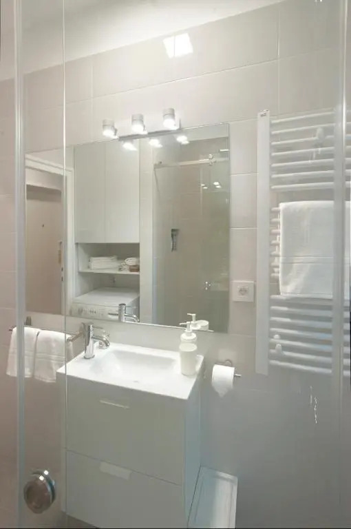 Victor Residence