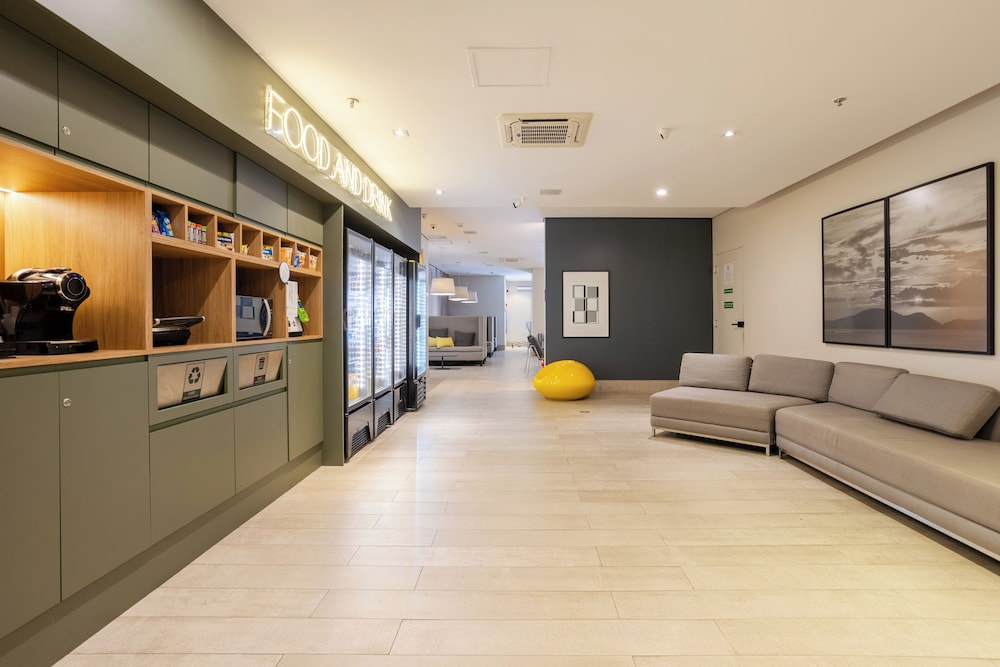 Stay Home Luxo | 1min Praia Gonzaga | Rooftop, Piscina, Sauna & Gym