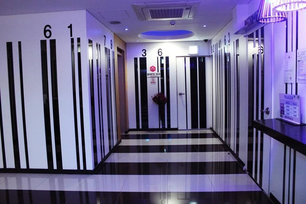 Yangsan Show Hotel