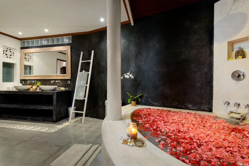 Villa KOSY Our Beautiful Sanur House