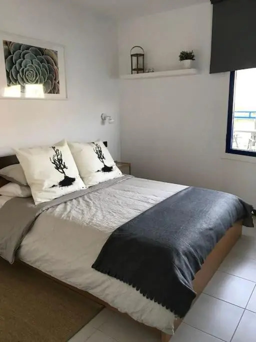 Apartment in Taurito with dream landscape and 30m2 terrace.