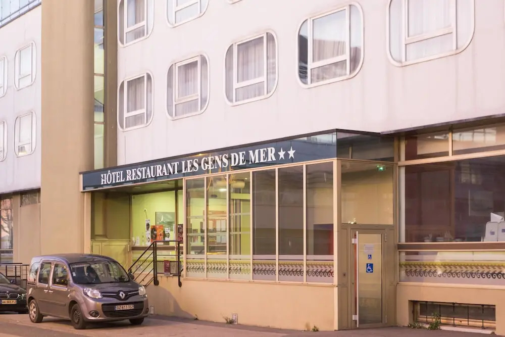 Hôtel Les Gens De Mer Dunkerque by Popinns