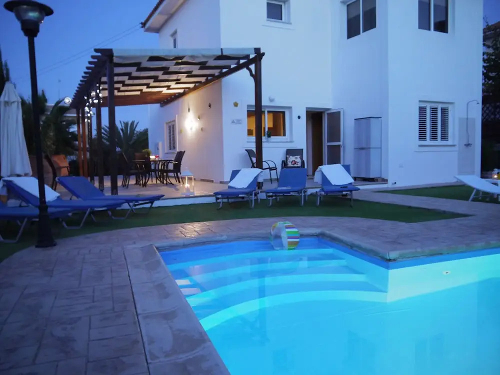 Themis Villa