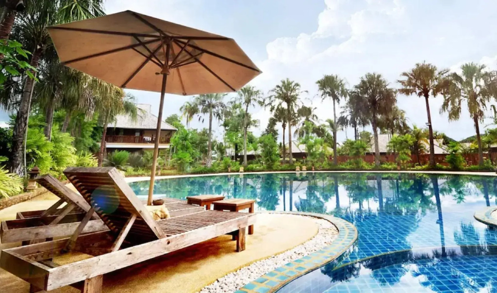 Phowadol Resort