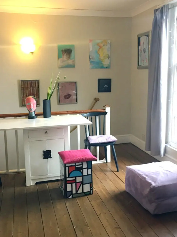 2 Bedroom Flat in North Kensington