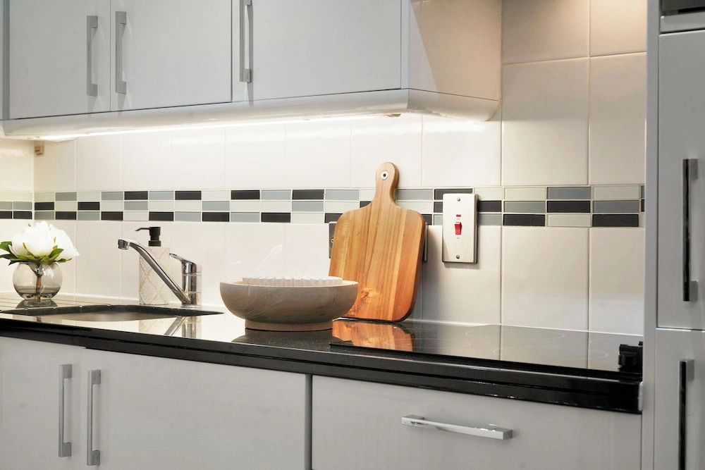 Hertford Flat 6