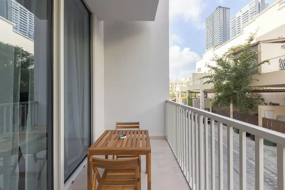 An Extraordinary Studio in Jumeirah Village Circle