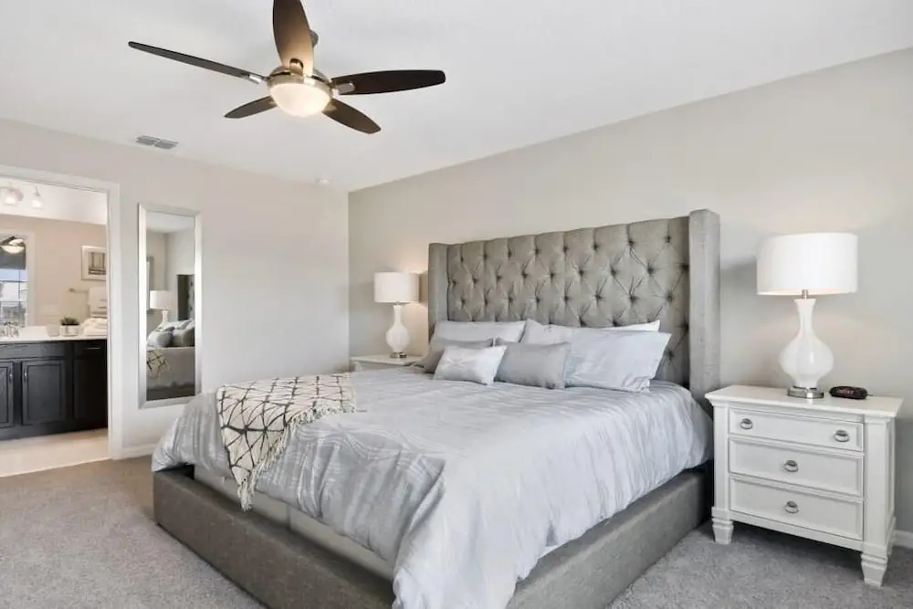 1600cpc 4 Bedroom Townhouse by RedAwning