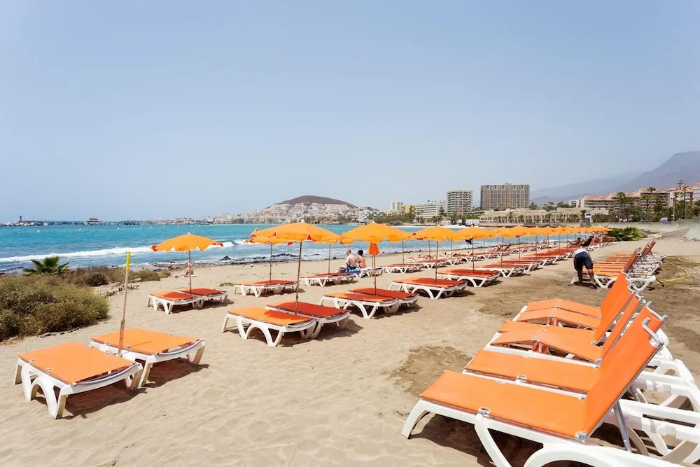 Apartment With 3 Bedrooms in Los Cristianos, With Wonderful sea View, Shared Pool, Furnished Balcony Near the Beach