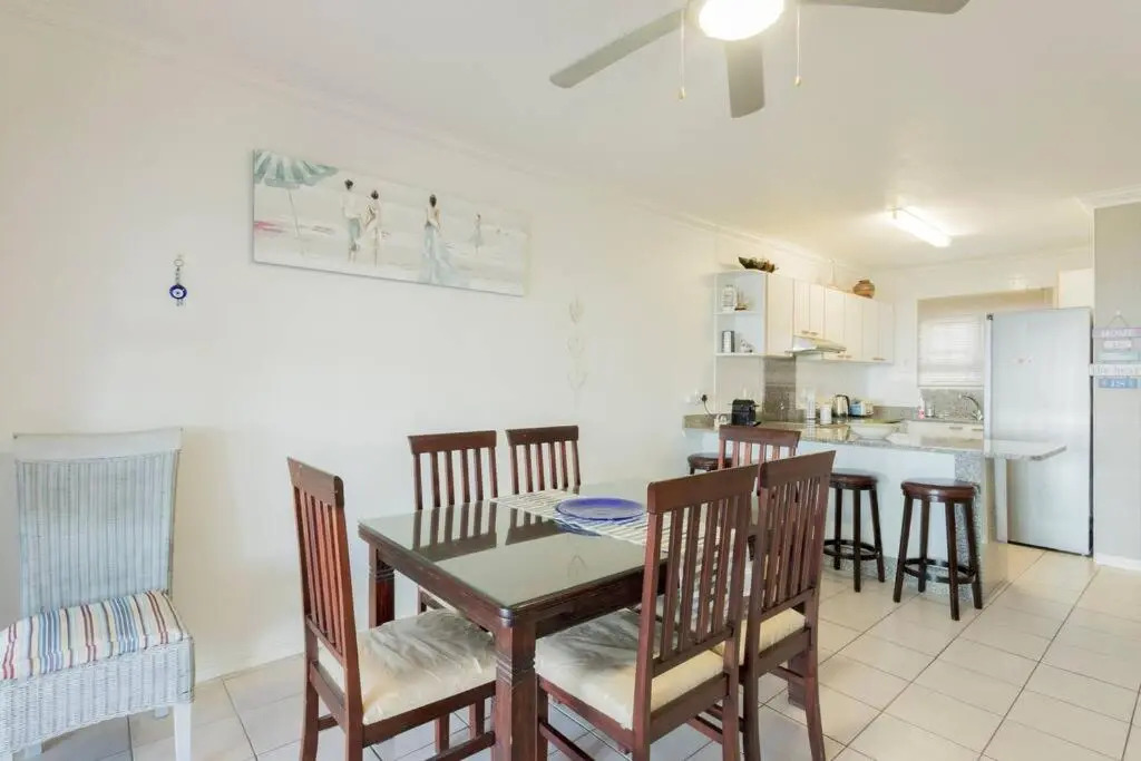 44 Long Island, Ballito