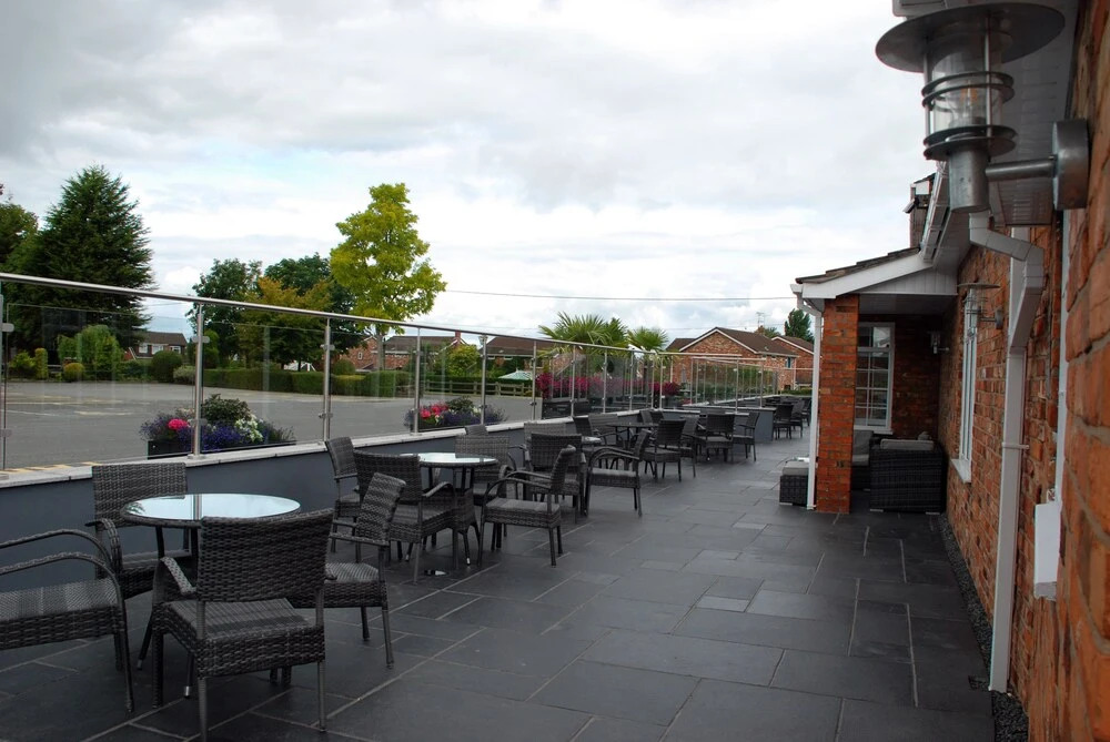 Hunters Lodge Hotel