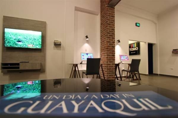 Tomo Hostel