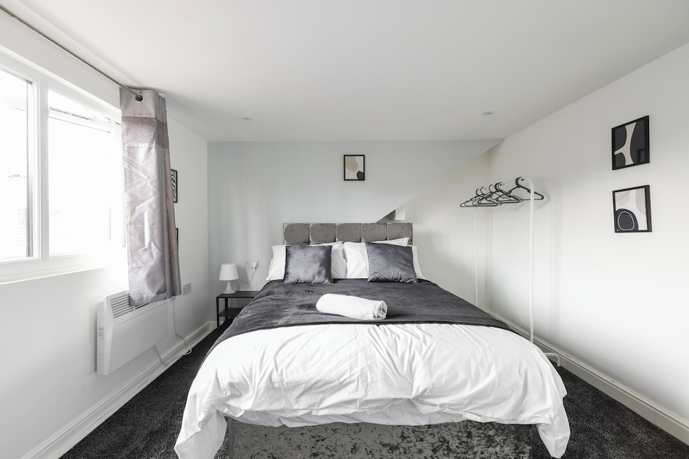 Cosy Apartment Near Leeds City Centre