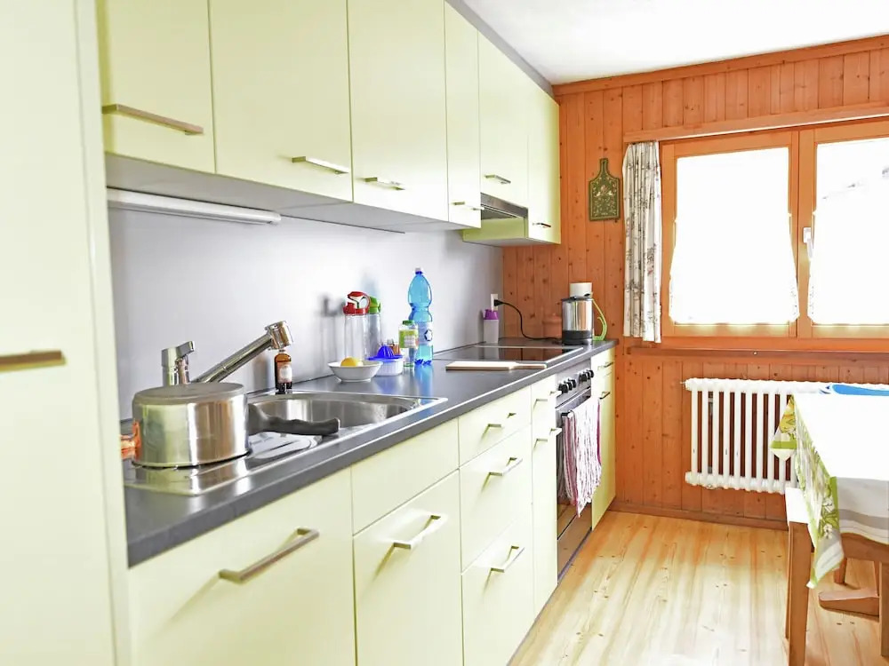 Beautifully Located House in the Midst of the Mountains With a Beautiful View